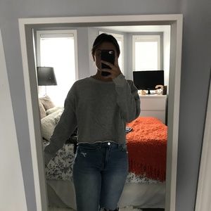 American Eagle Grey Cropped Sweater Medium